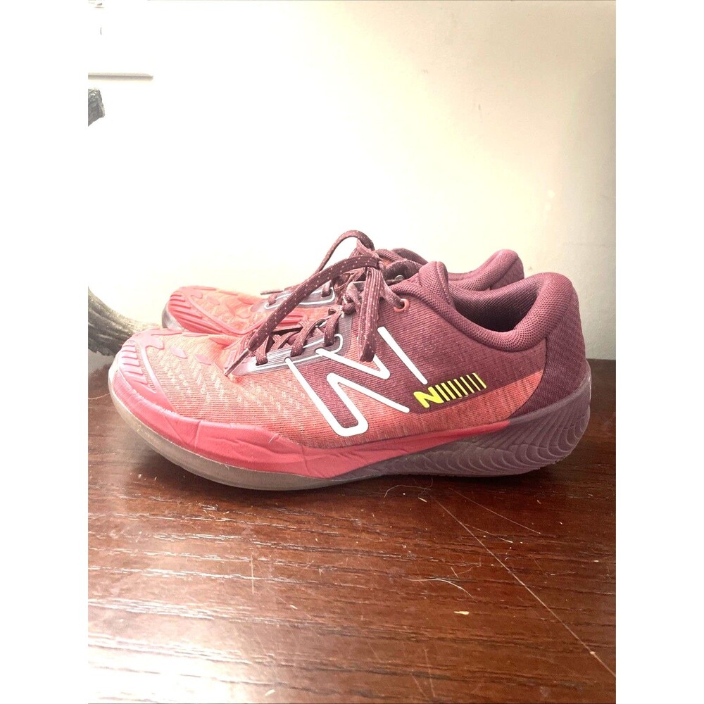 New Balance FuelCell 996v5 Women's Tennis Shoes Red Racket Sz8 - Picture 1 of 7